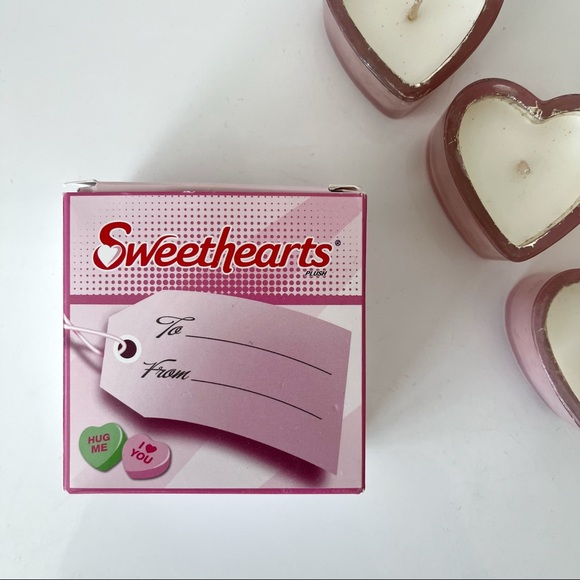 Sweethearts “XOXO” Plush Valentine’s Toy - Picture 2 of 5